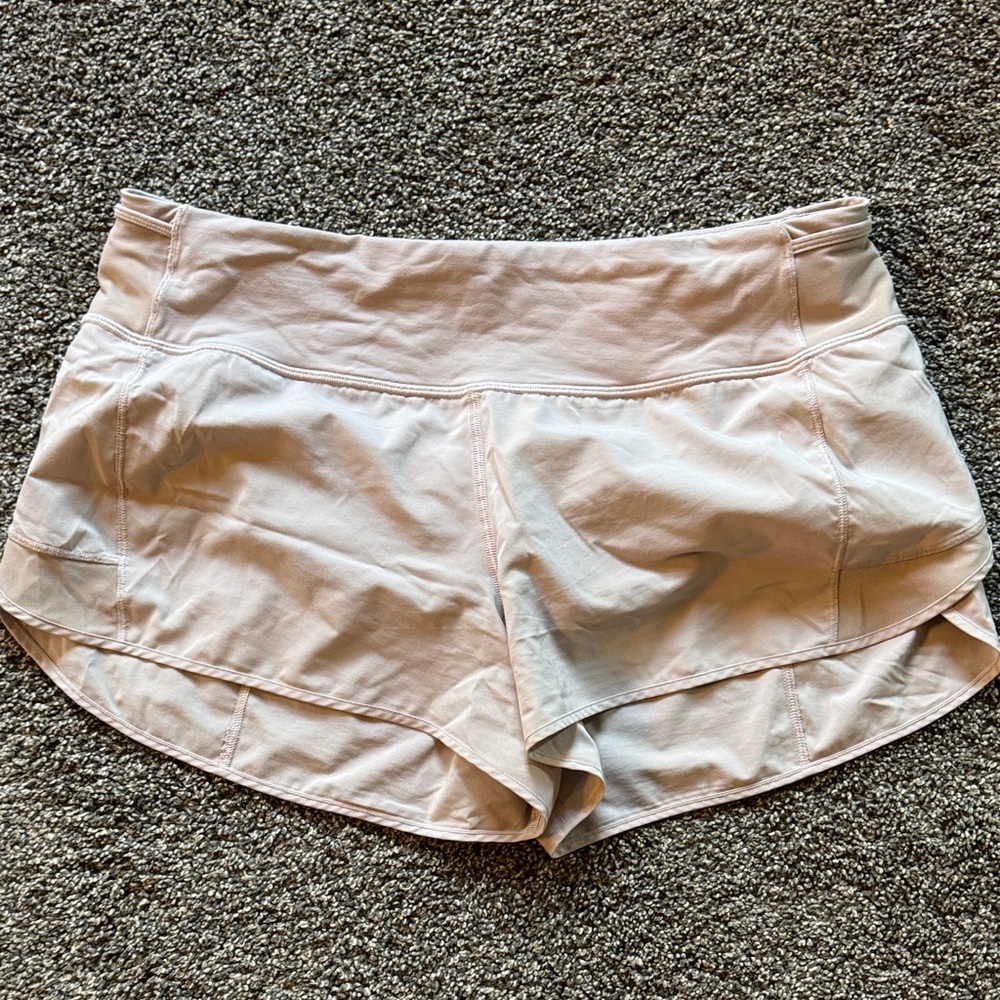 Lululemon Mesh Over Miles Short *3"